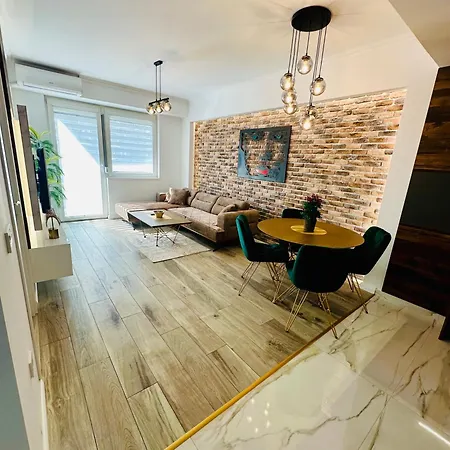 Elite East Gate Living Apartment Skopje